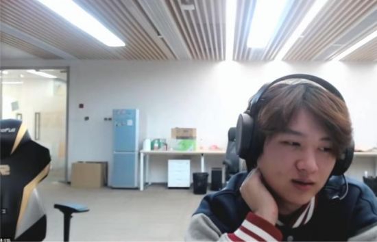 BLG战胜TES夺得2025年LPL夏季总决赛冠军