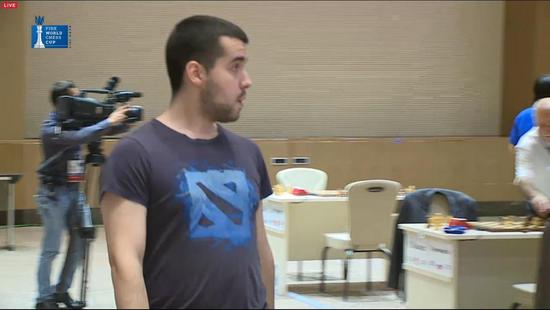 小米电竞显示器线上销量增长迅速引发关注