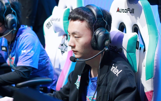 国服甄姬最佳出装铭文推荐 圣杯装备实战分析